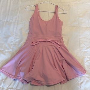 Golden Hour athletic dress size small